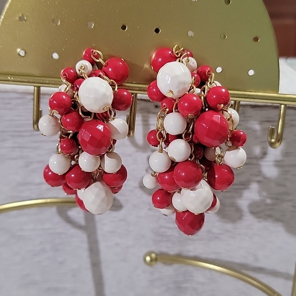 Cha Cha Cluster Beaded Red White Pierced Earrings